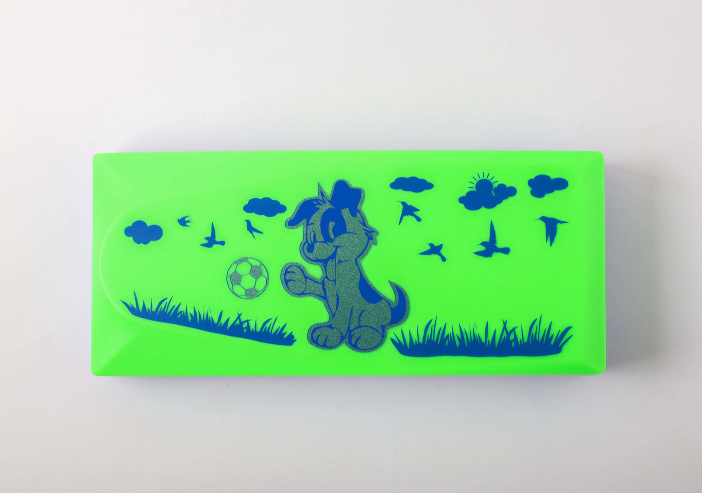 Unique features of Dekor-Kase Pencil Box