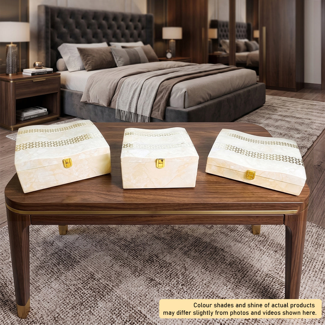 Set of 3 Pieces : (S3-1,P001,IvryMrb)