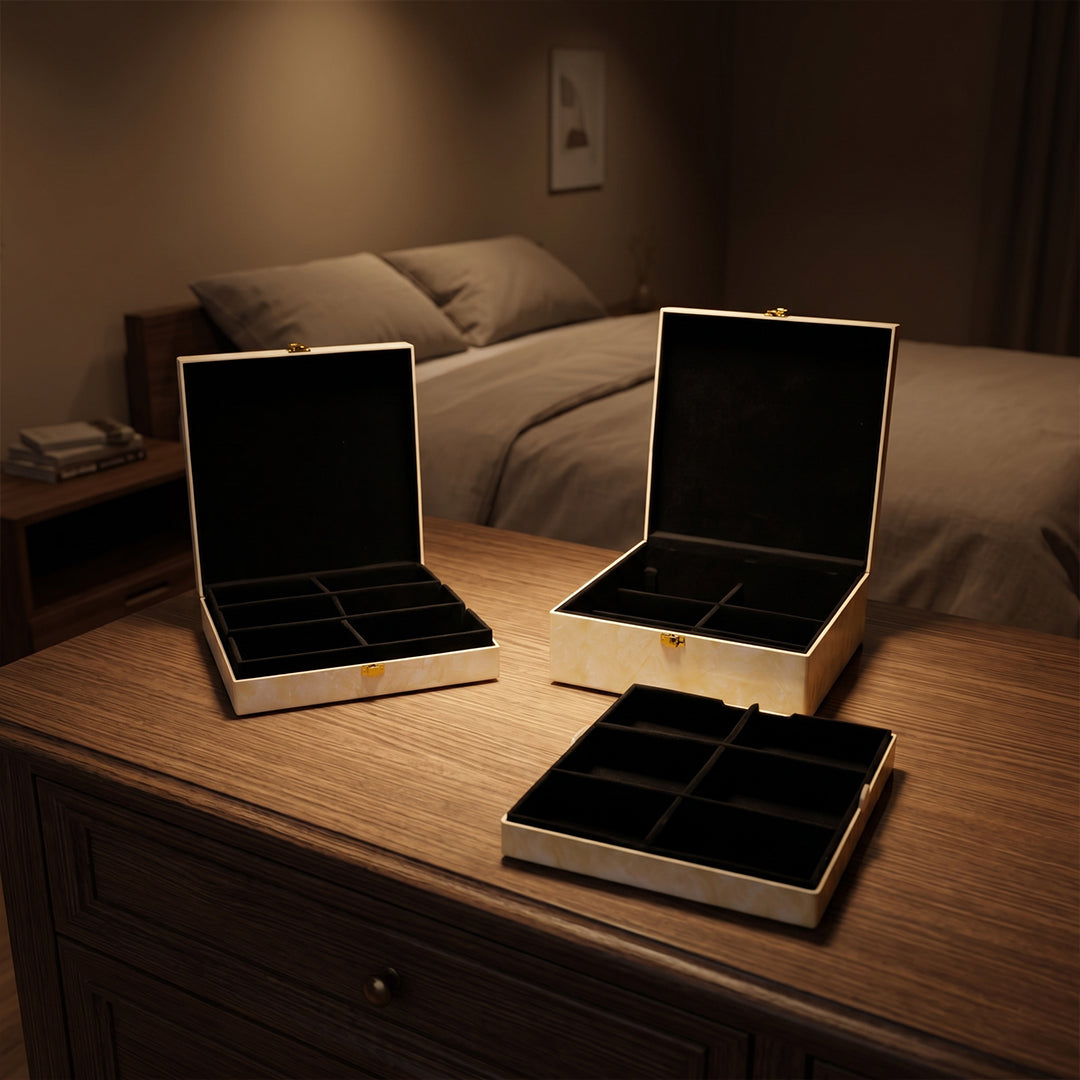 Set of 2 Pieces : (S01,P001,IvryMrb)
