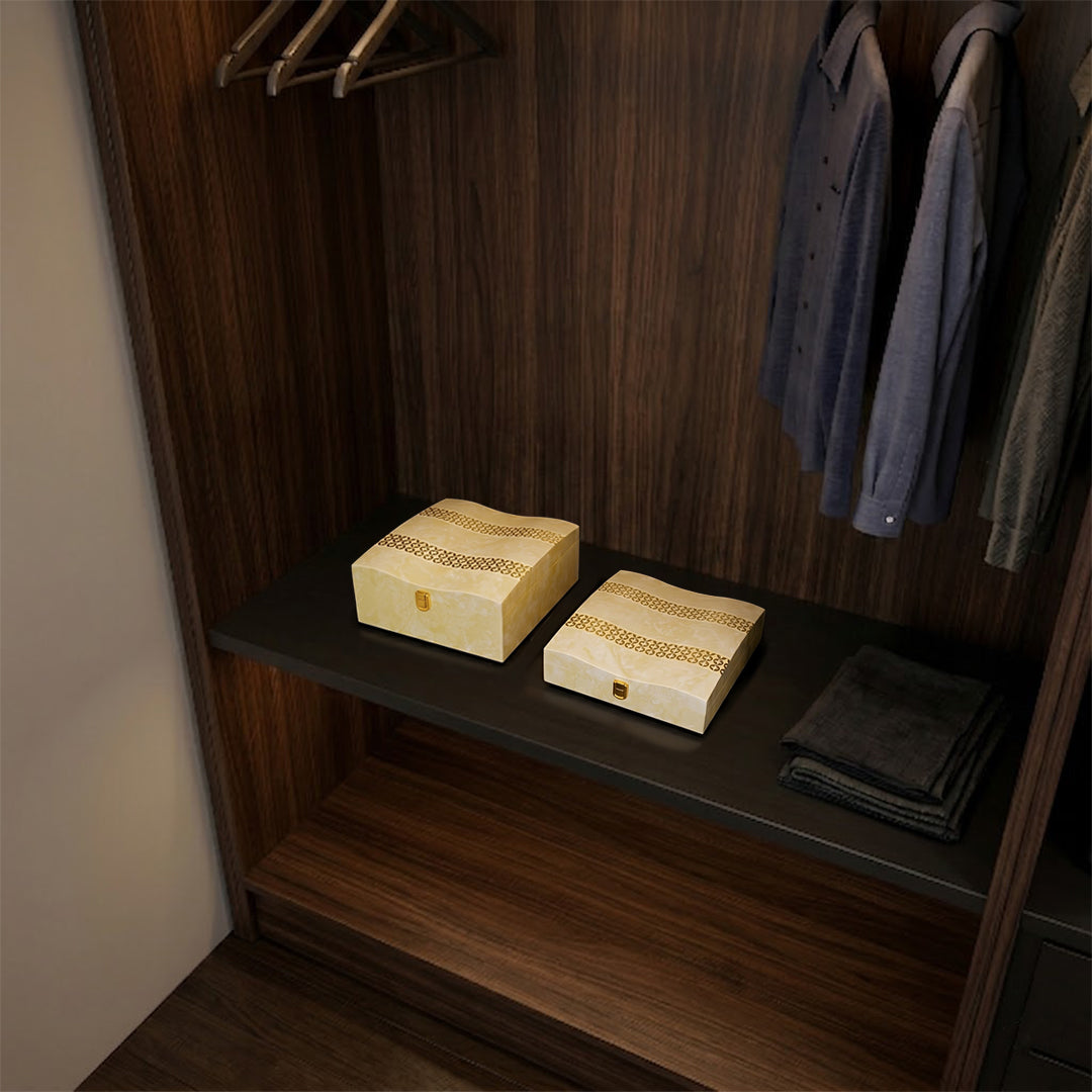 Set of 2 Pieces : (S01,P001,IvryMrb)