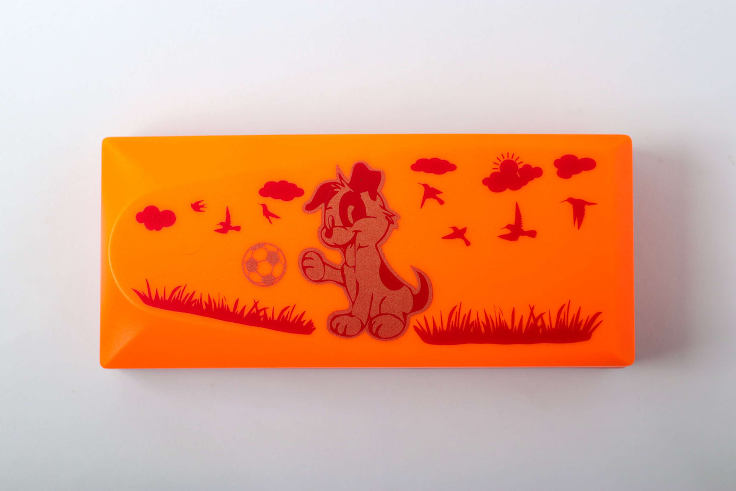 Unique features of Dekor-Kase Pencil Box