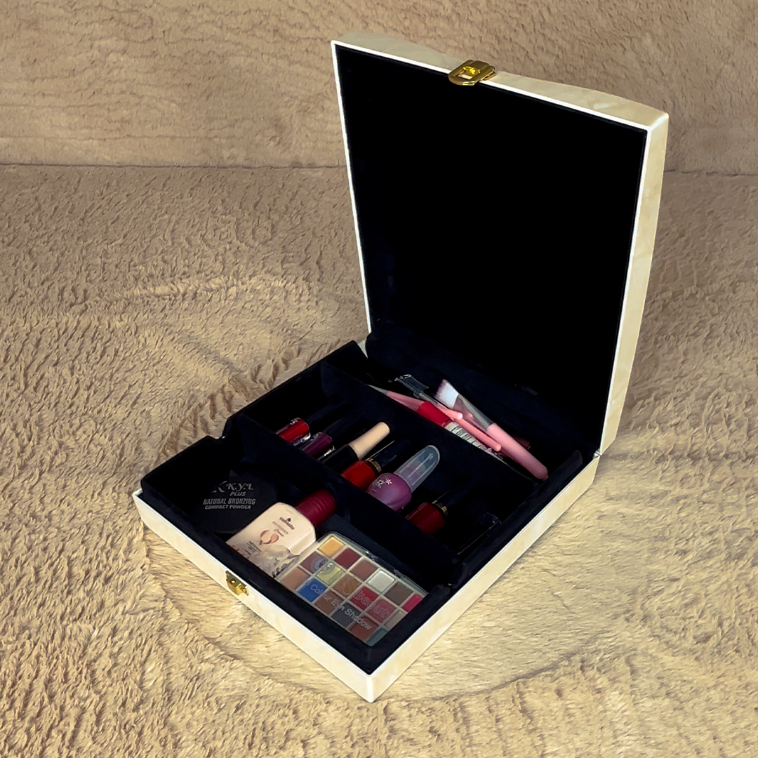 Luxury Cosmetic Cases (White)